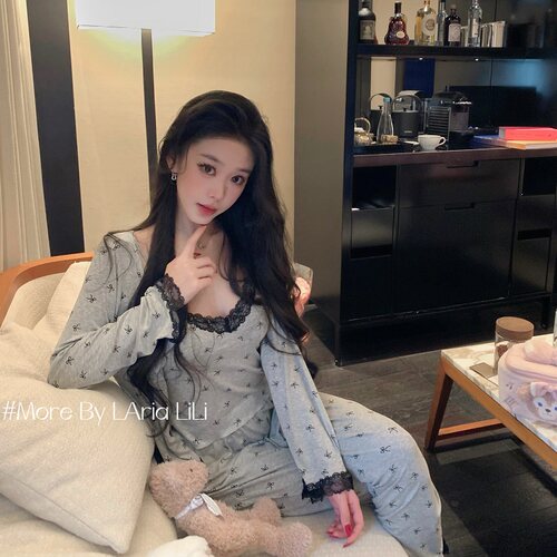 温婉小姐 莫代尔纯棉带胸垫吊带性感睡衣女春秋款2025新款高级感