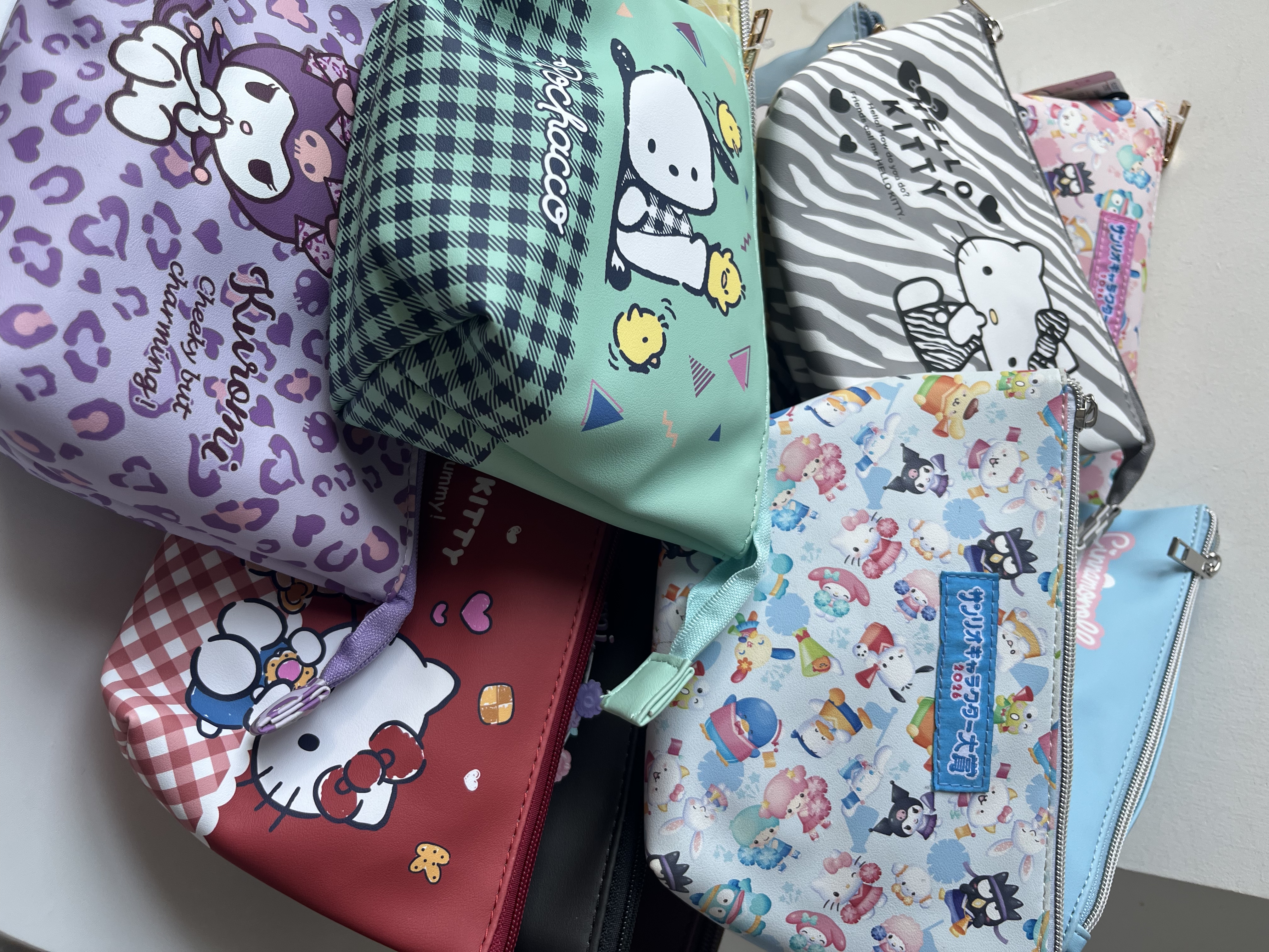外贸尾货化妆包收纳包 卡通小包收纳包 手拿