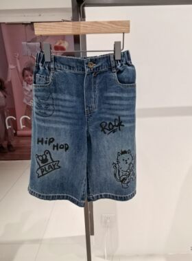 男女童休闲涂鸦中性五分牛仔裤