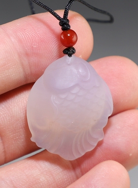 [金鱼]天然白玛瑙手机挂件 背包小吊坠 楼叔孤品