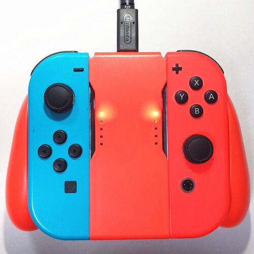 任天堂Switch游戏手柄充电器握把NS充电手柄任天堂游戏机配件出货