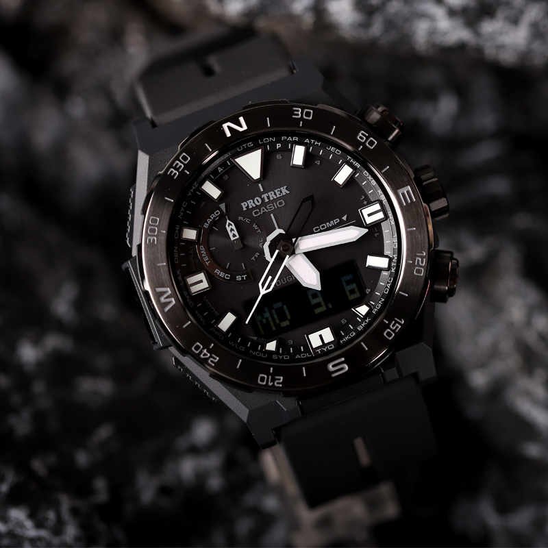 2021年新款protrek运动风登山表