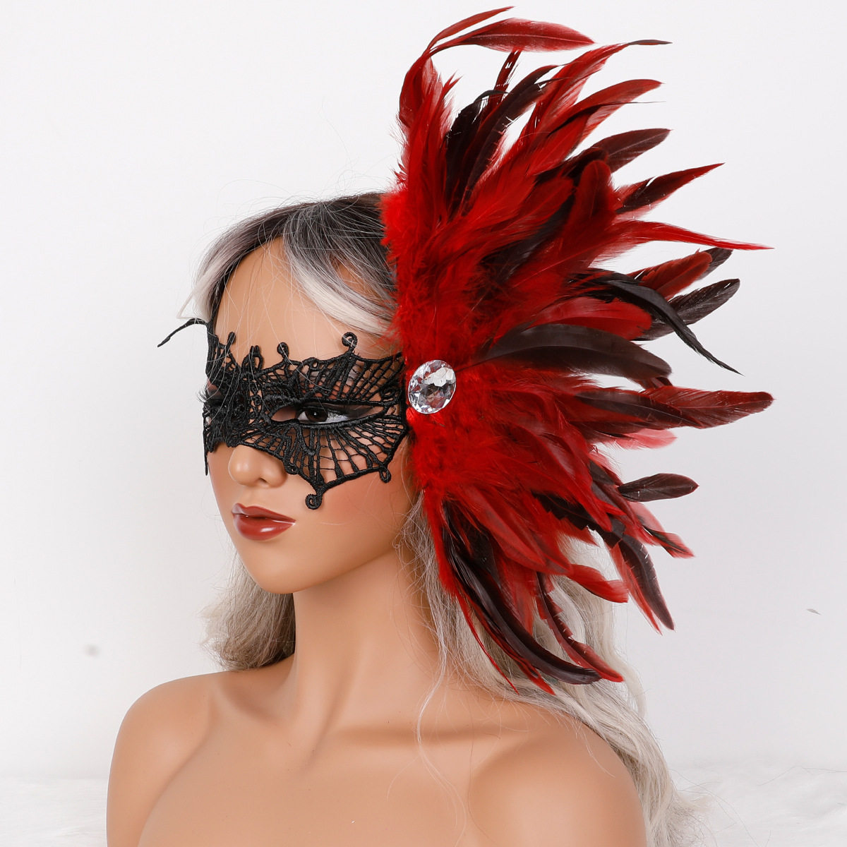 万圣节舞会性感情趣蕾丝加羽毛面具派对女王蕾丝眼罩不定型面具