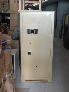 国标认证3c保险柜/虎牌大型金库/高度约1.6米/260公斤左右99新