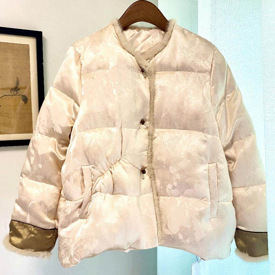 冬季新款新中式人丝提花羽绒服国风高端90%白鸭绒圆领短款外套