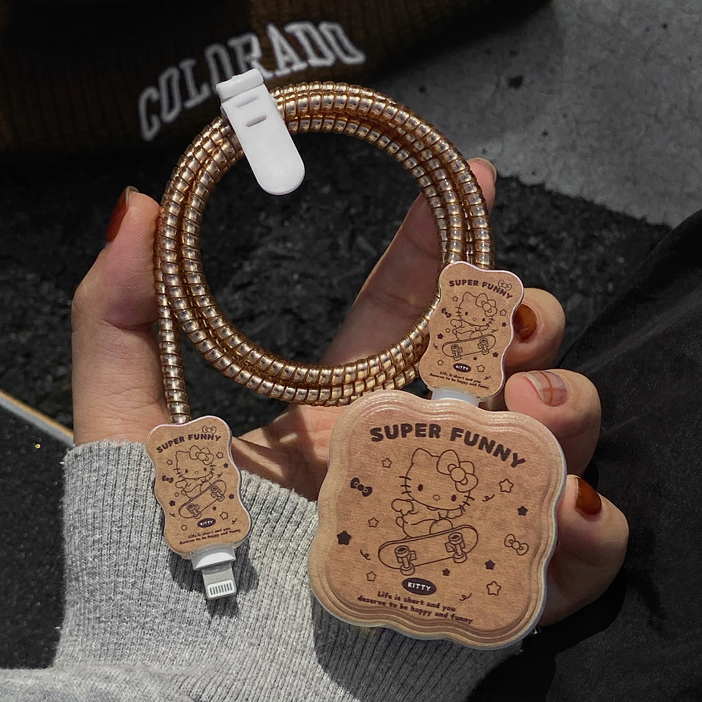 这个充电器好可爱哦！！