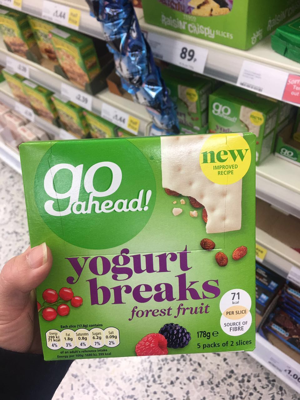 öÁ°ÖÓ¢¹úÖ±ËÍÏÖ»õ½ø¿ÚÁãʳgo aheadËáÄÌË®¹û¼ÐÐıý¸ÉÁãʳÔç²Í178g