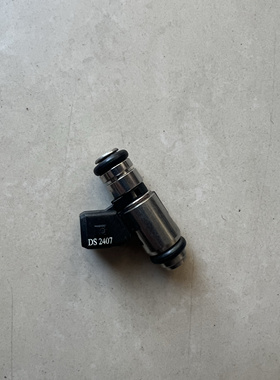 CF摩托车春风450SR  NKCF400-6-9喷油嘴