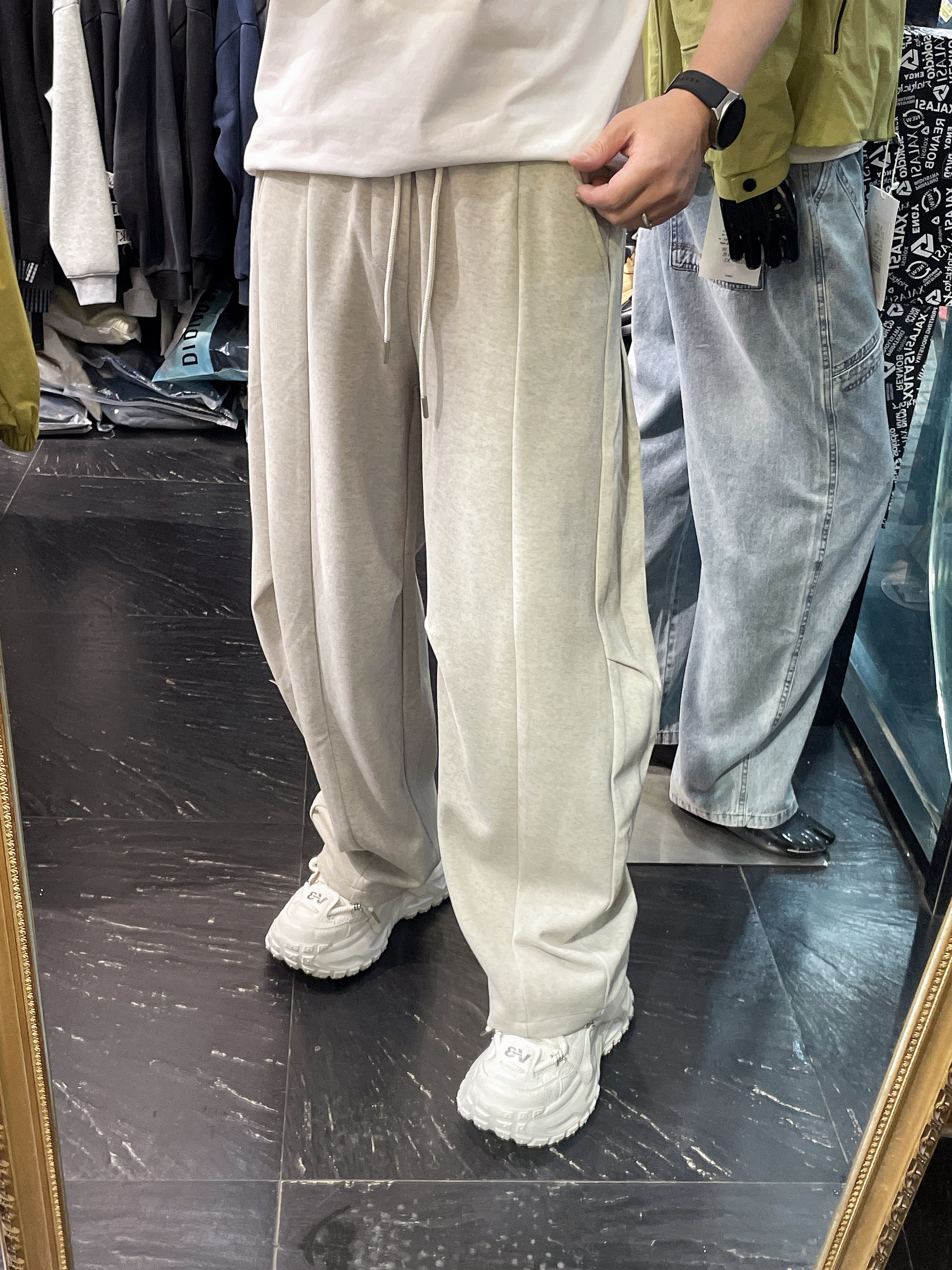 慵懒风阔腿休闲宽松弯刀卫裤男2026春夏松弛感拖地洋气香蕉裤长裤