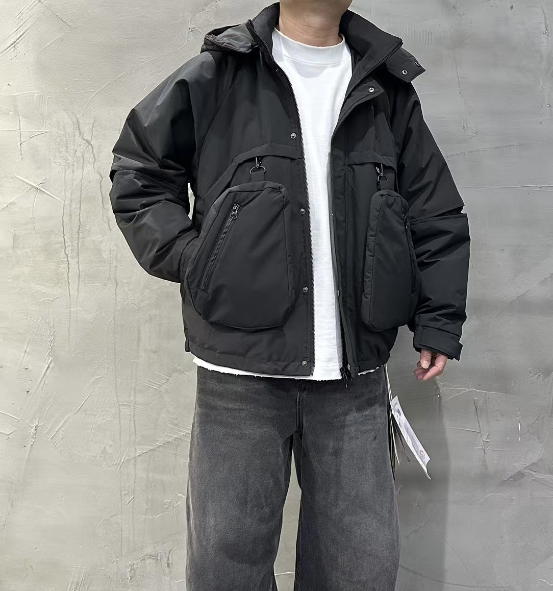 2025冬季时尚潮牌大口袋可卸连帽宽松阔版户外白鸭绒羽绒服外套男