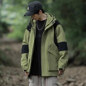 冲锋衣外套男大码 春秋天宽松加肥加大300斤青少年防风胖子单夹克