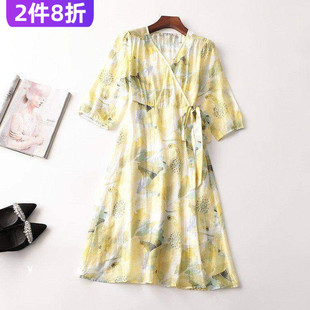 241675 春加长款V领七分袖连衣裙