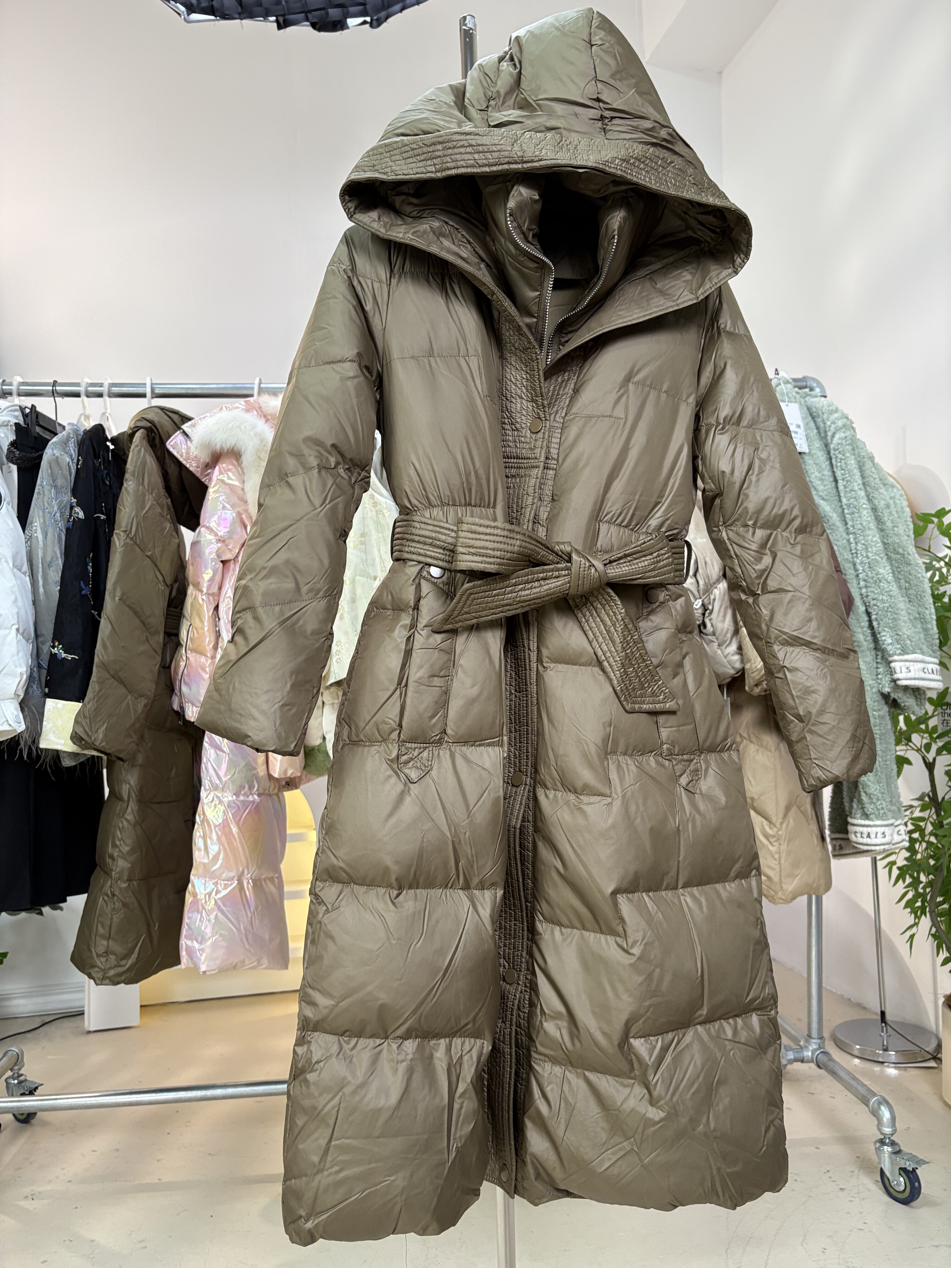 孤品高品质女装九零白鸭绒连帽中长款羽绒服气质优雅110斤内M码