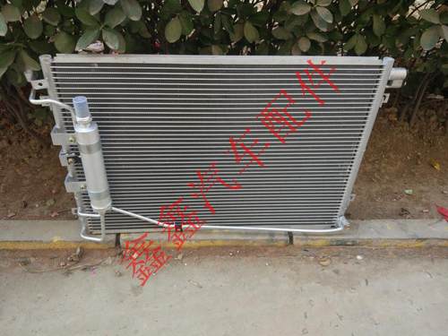 黄海汽车配件旗胜冷凝器