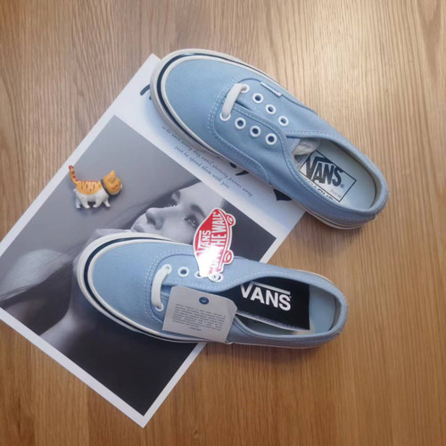 VANS滑板鞋AUTHENTIC安纳海姆
