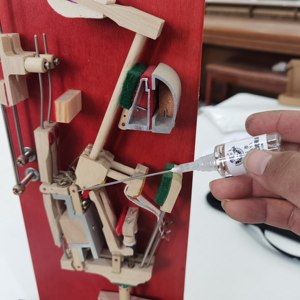 钢琴专用润滑油申达针踏板润滑油/钢琴调律调音维修工具FAMAYA