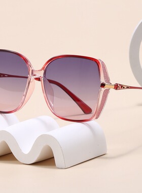 （实体店货源）2026新款轻奢风偏光太阳镜时尚大框墨镜百搭遮阳镜