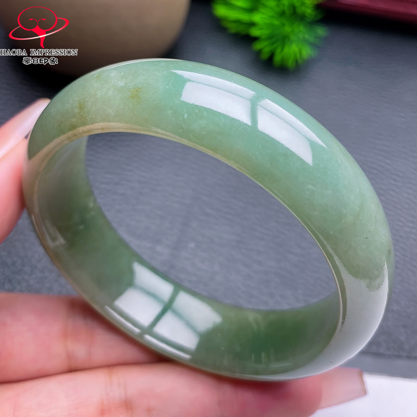 豪8印象X26160X544翡翠手镯圈口58.2天然冰糯种油绿缅甸玉镯子76g