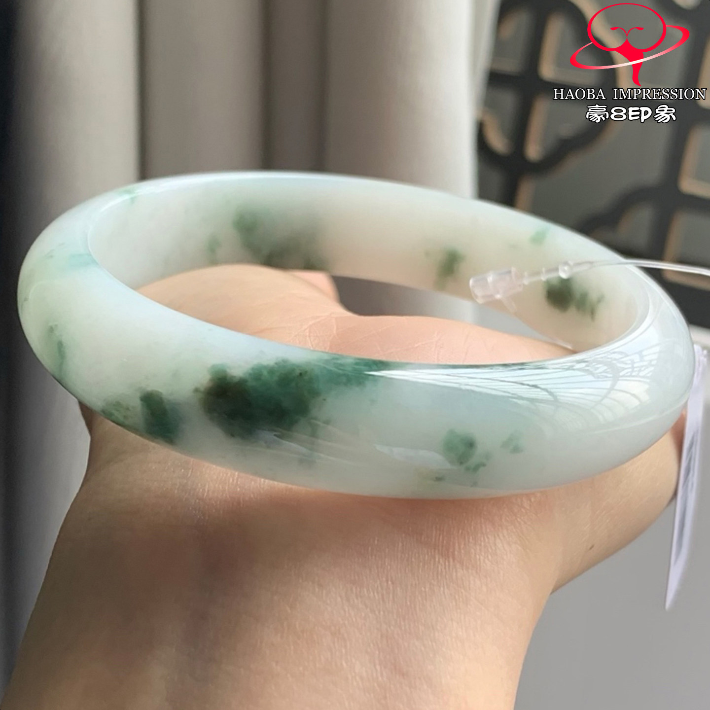 豪8印象W26150W564翡翠手镯圈口60.3天然冰糯种牛奶底飘花玉手镯