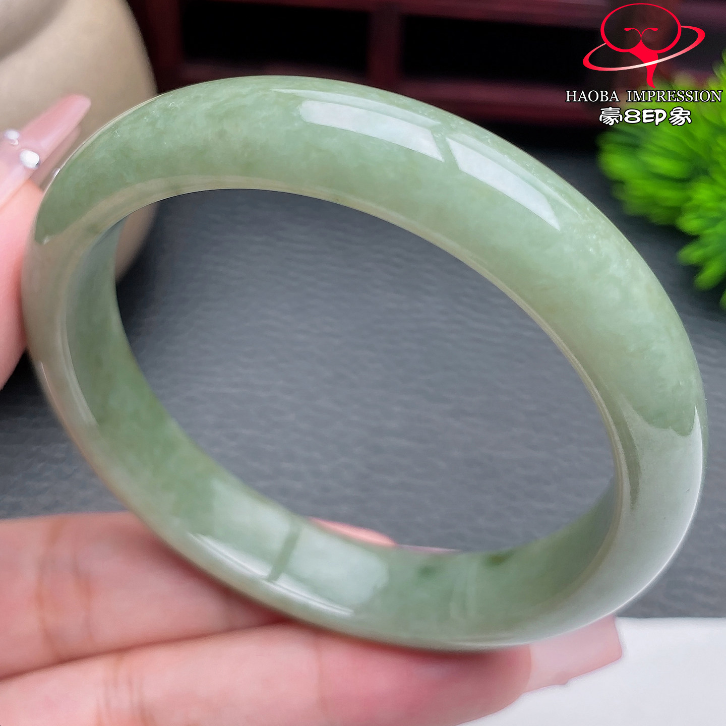 豪8印象手镯之家S226018Y554翡翠手镯圈口53.8mm天然浅油绿玉镯