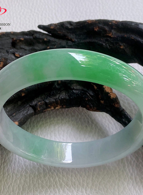 豪8印象手镯之家Z262000Z106翡翠贵妃手镯圈口57.0mm天然玉手镯