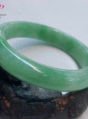 豪8印象手镯之家Z26800Z124翡翠手镯圈口55.8mm冰糯种满绿玉手镯