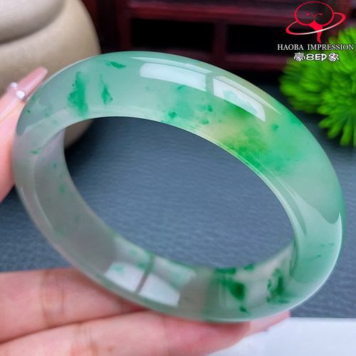非洲翠手镯一镯一世界一眼定终身