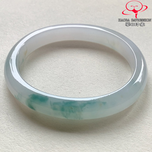 豪8印象V26800V1848翡翠贵妃手镯圈口54.8天然冰种绿飘花缅甸玉镯