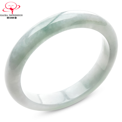 豪8印象手镯之家S325028Y379翡翠手镯圈口55.4mm天然白底浅绿玉镯