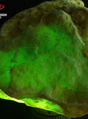 豪8印象Z26048G242浅绿色通透起冰好种毛料缅甸玉翡翠原石190.84g