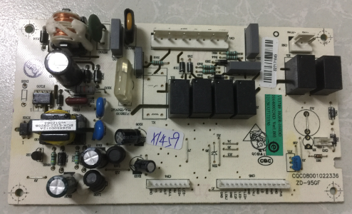 原装拆机，没修过，实物拍图，默认韵达，当天发货 买电视主板的亲，请看清标题的屏型号