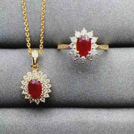 天然鸽血红红宝石戒指5乘7 925银精工镶嵌天然彩宝首饰