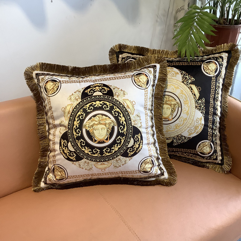 复古巴洛克软装抱枕欧式丽丝绒双面印花流苏腰靠枕样板房沙发靠垫