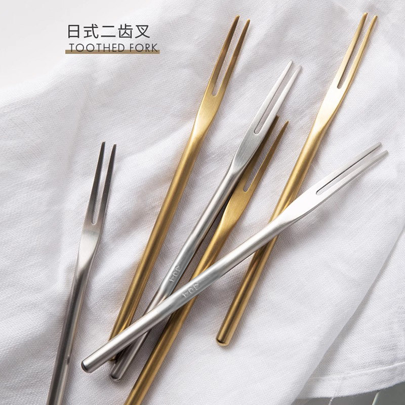 创意304不锈钢水果叉日式水果签砂光实心长柄月饼甜品蛋糕叉子