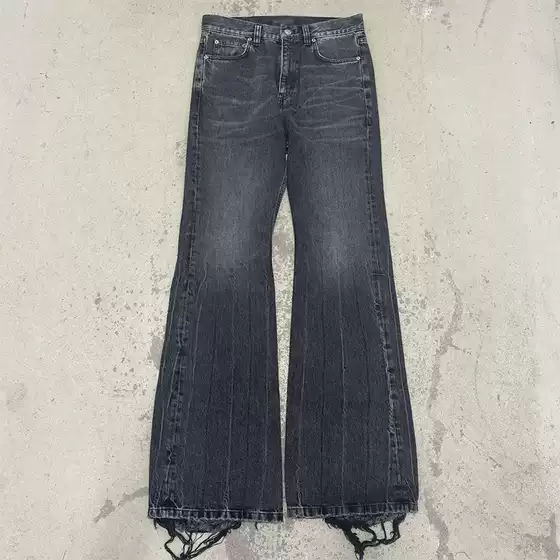 2024 Spring and Autumn Men's Clean Fit Simple and Versatile Long Jeans with Frayed Hem and Slight Flare