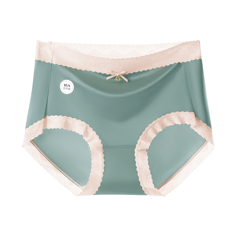 轻奢缎面丝绸感大码200斤桑蚕丝抑菌裆蕾丝边无痕包臀三角女内裤