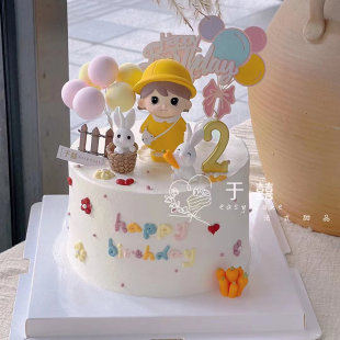 饰甜品台小黄人雨衣帽子女孩背包马尾辫子玩偶摆件 网红生日蛋糕装