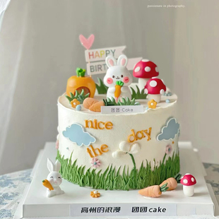 派对满月一百天兔子宝宝生日甜品台蛋糕装 饰摆件软胶萝卜小兔蘑菇