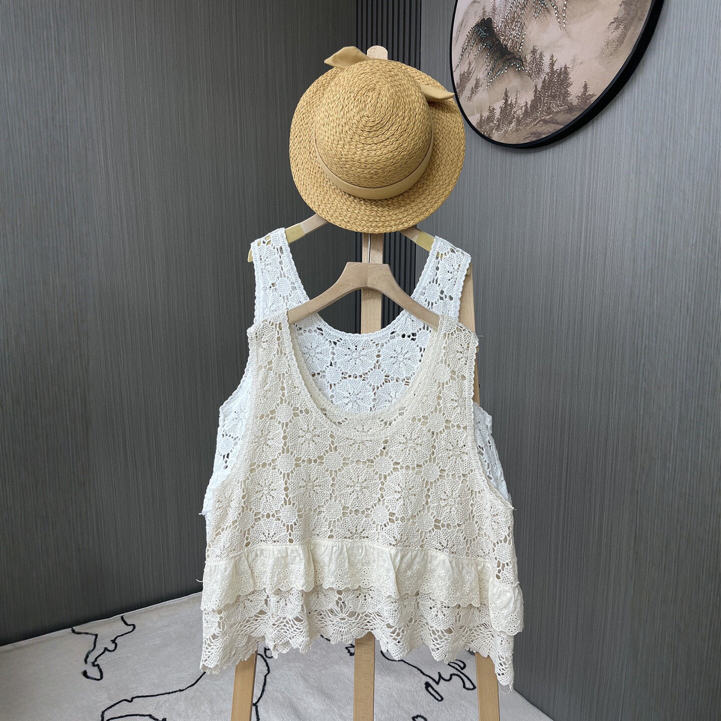 法式钩花镂空圆领叠穿马甲罩衫花边拼接短款复古文艺针织背心外搭