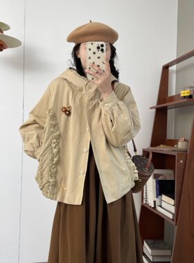 蕾丝拼接棉质加棉连帽棉衣外套