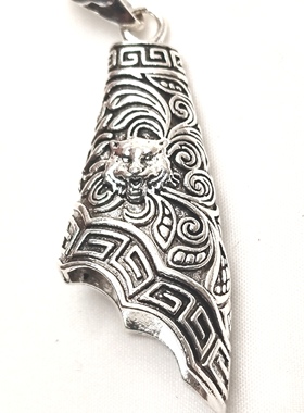 新款合金麂角帽霸气虎头纹男士吊坠熊牙套虎牙套防裂护牙护角配饰