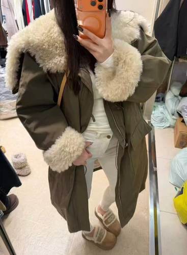 韩国东大门2025冬季牛角扣派克服拉链宽松保暖白鸭绒羽绒服外套女