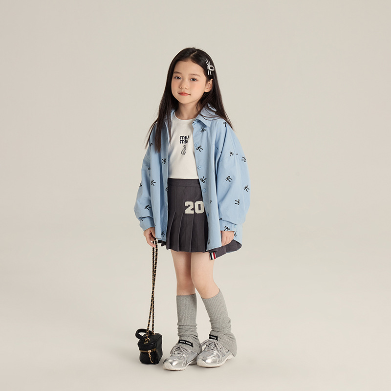 韩版儿童衬衫2024秋季新品女童韩版甜美满印蝴蝶结翻领衬衣外套潮