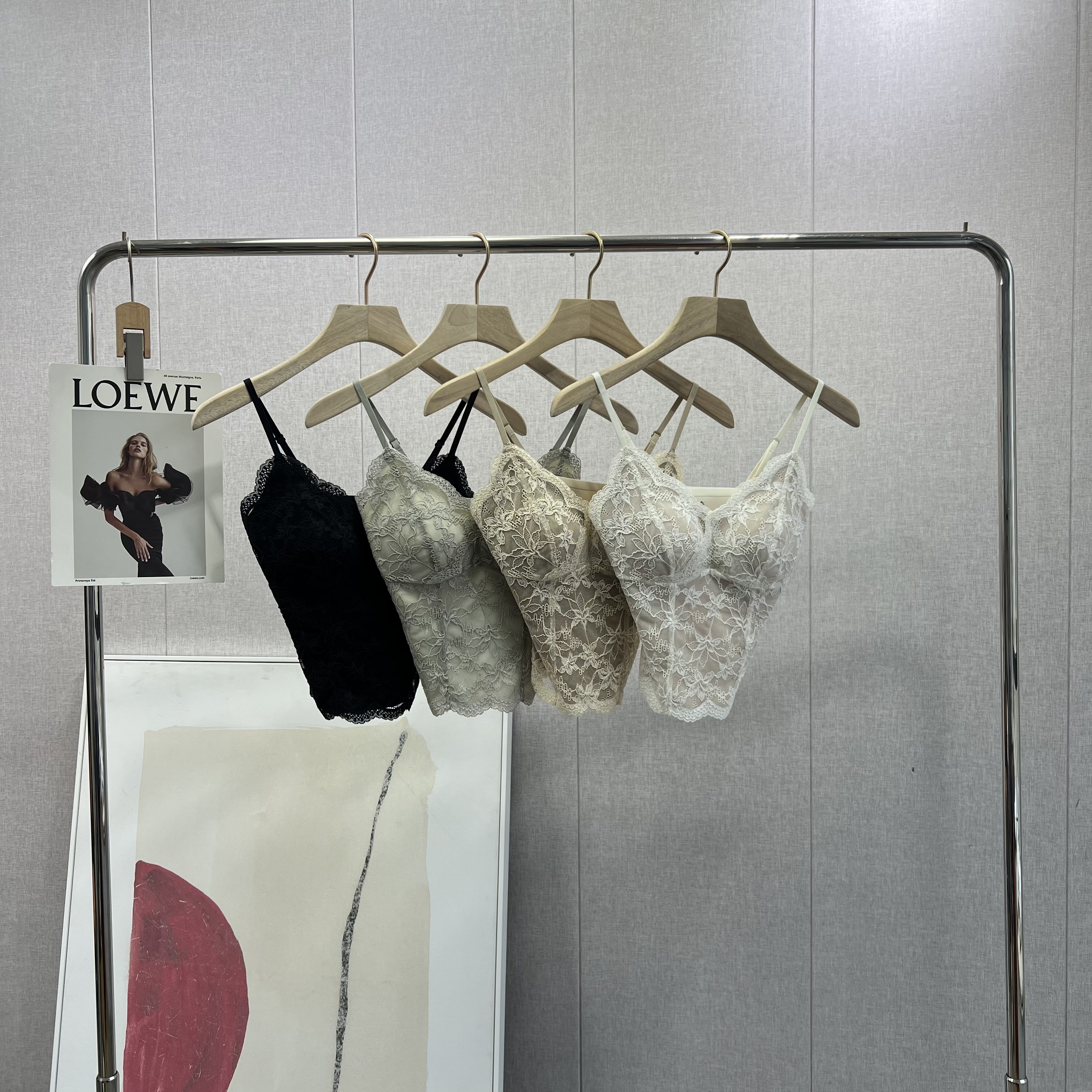 立体蕾丝花边吊带背心女夏季新款百搭修身显瘦美背打底上衣