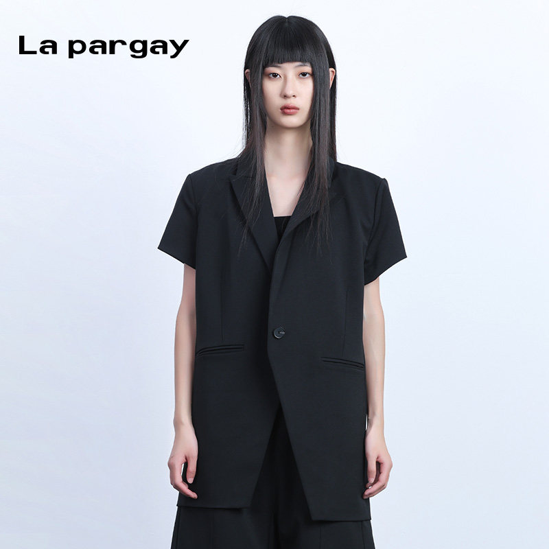La pargay纳帕佳2025年夏小众黑色西装开叉休闲小西服吊染外套女