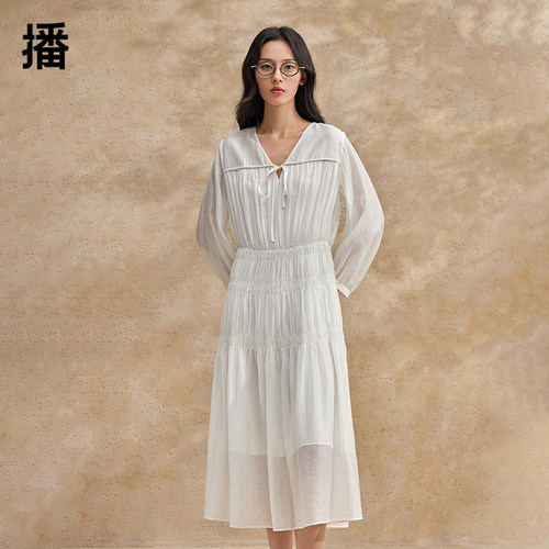 播轻盈飘逸V领连衣裙新款女夏季商场同款褶皱收腰长裙BDR2LD0774