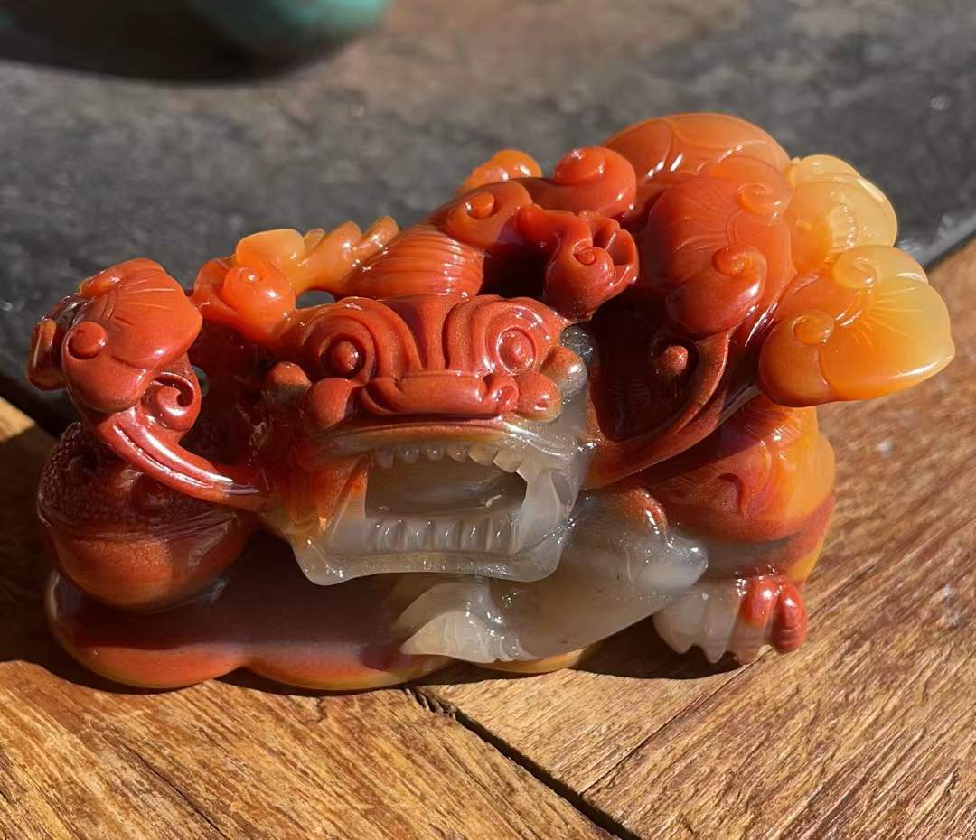 杨玉家云南天然黄龙玉三色金沙精雕霸王貔貅大手玩摆件证书包邮新