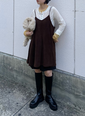 K*F2025秋冬 复古绒面叠搭减龄吊带裙OP