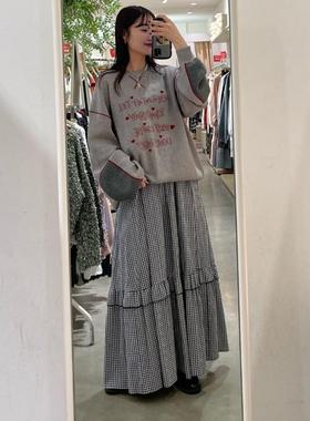 W2024冬季 叠搭复古格纹配色花边长款吊带连衣裙OP QC