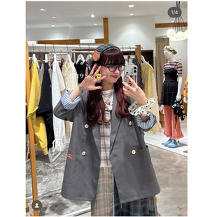 CP2025秋季 别注精工雏菊花朵扣字母刺绣复古西装外套